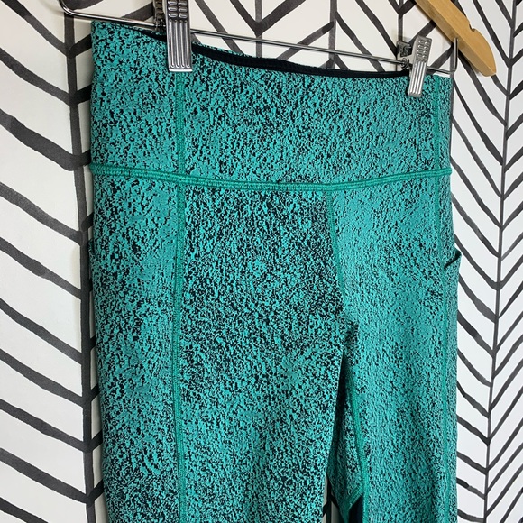 🔸 Lululemon pace rival crop Bali breeze jacquard - Picture 4 of 12